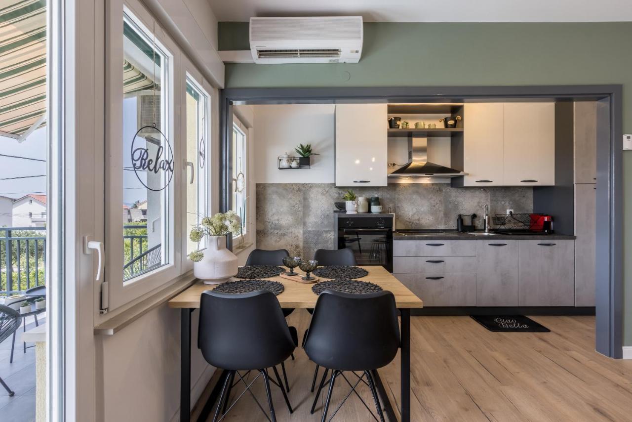 Citrus Accommodation Kaštela 外观 照片
